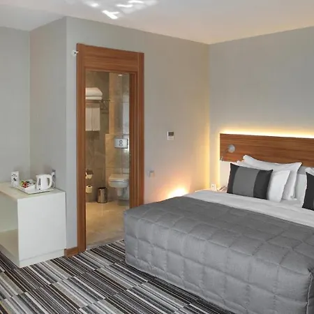 Mimi Hotel