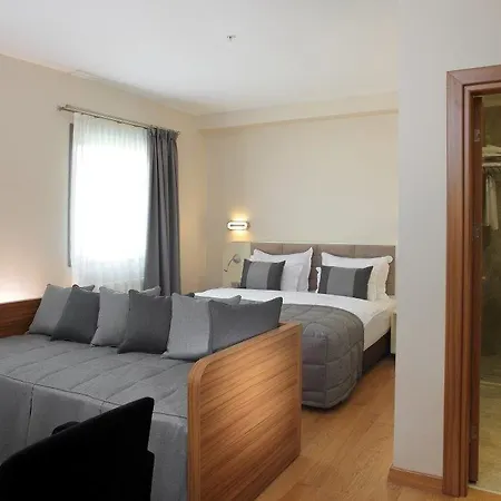 Hotel Mimi 4*